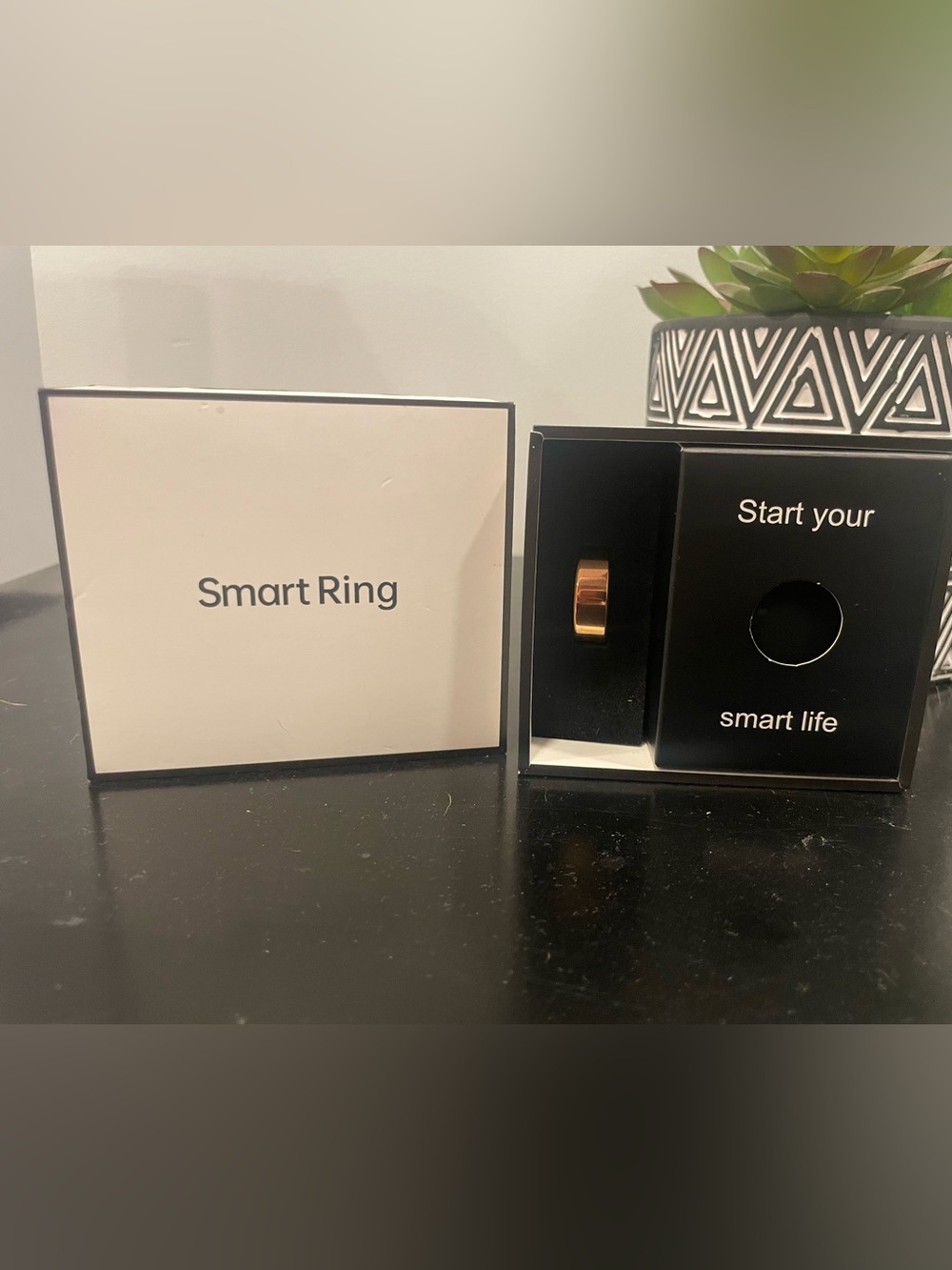 Smart Ring Gold Size 8 (NIB)